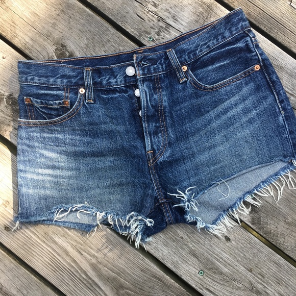 Levis 501 button fly high waisted frayed distressed cut off shorts sz 28 - Picture 1 of 5